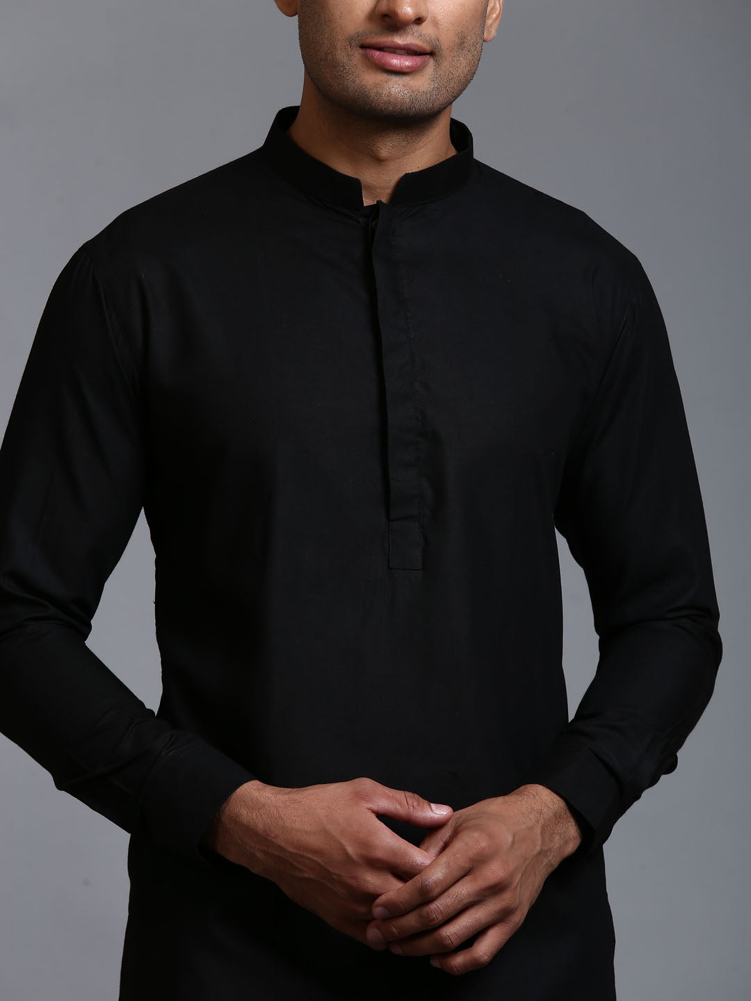 VASTRAMAY Men's Black Cotton Blend Kurta and Pant Set