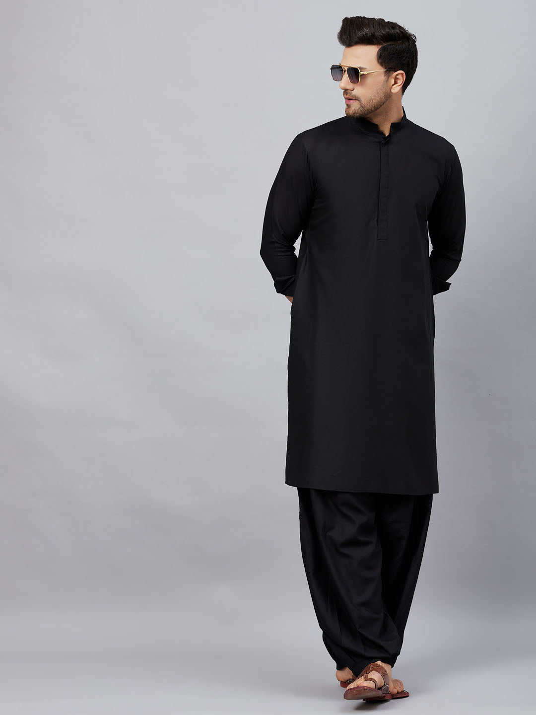 Vastramay mens black cotton blend kurta and patiala set