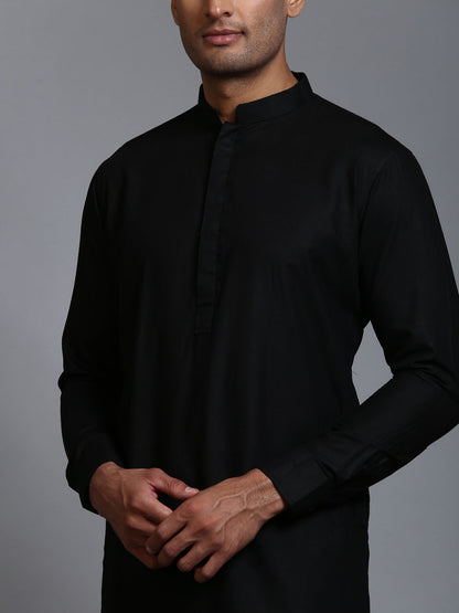 VASTRAMAY Men's Black Cotton Blend Kurta Pyjama Set