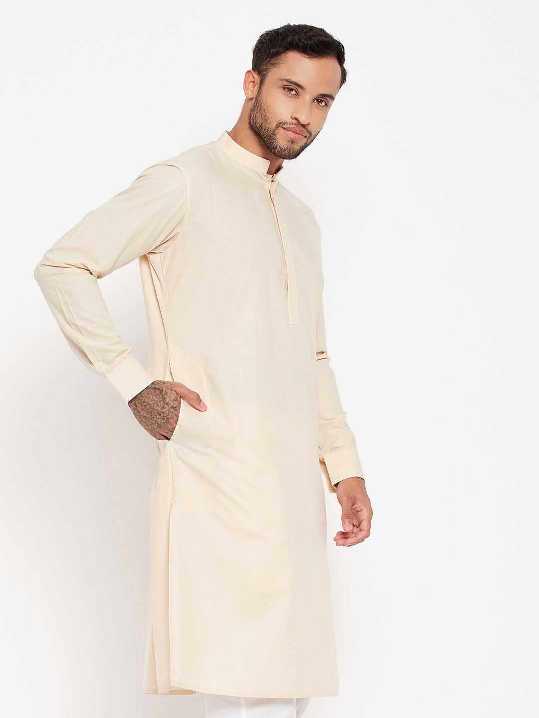 Vastramay  Men's Cream Cotton Blend Kurta