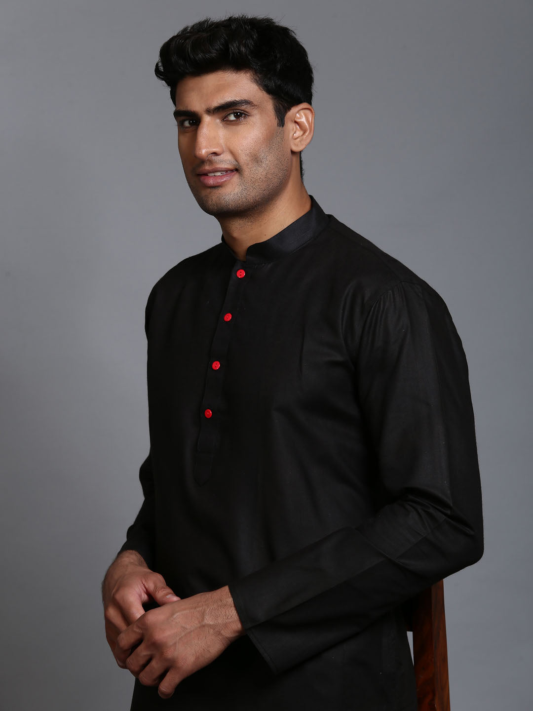 VASTRAMAY Men's Black Kurta And Pant Set