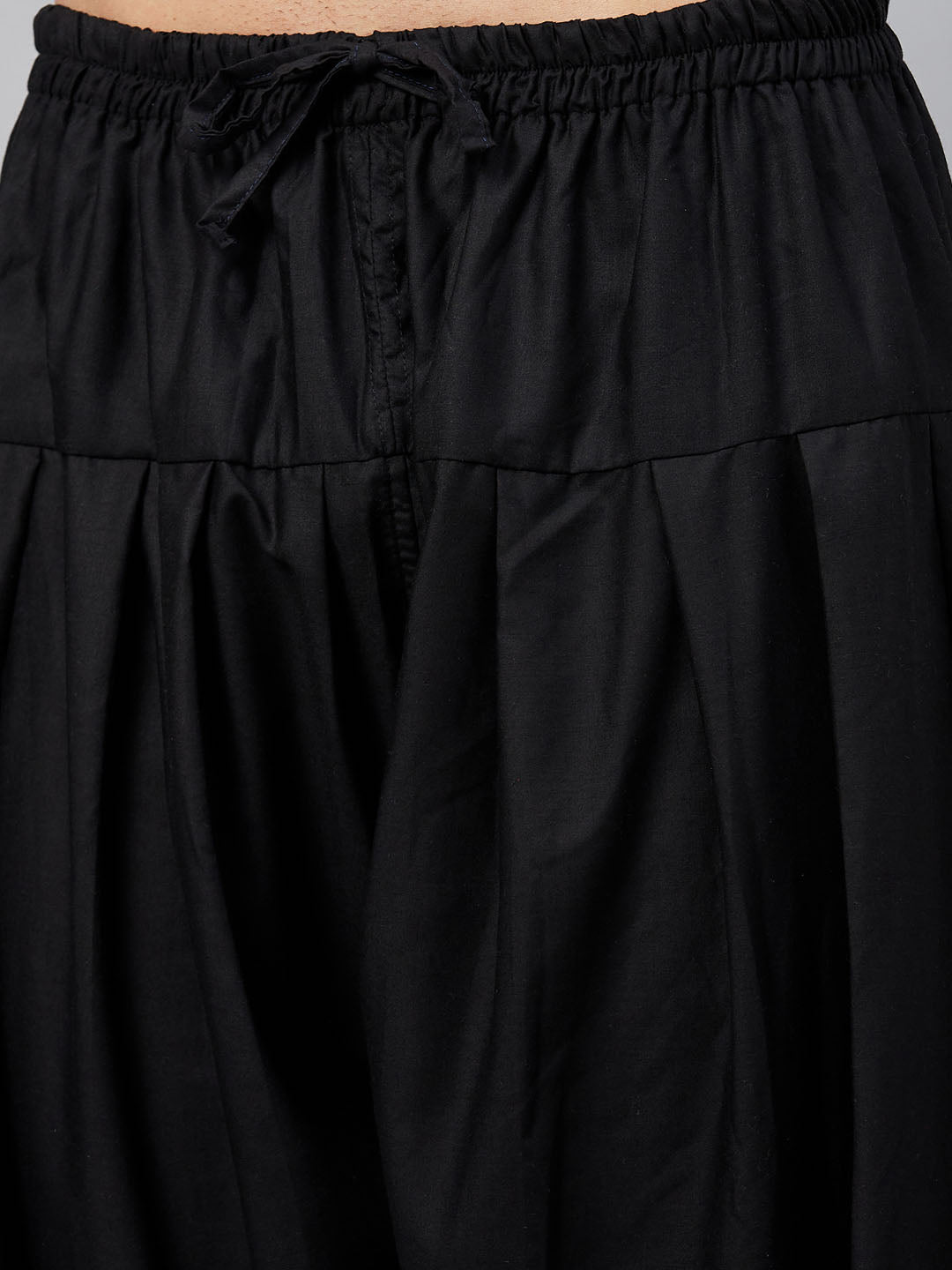 Vastramay mens black kurta and black patiala set