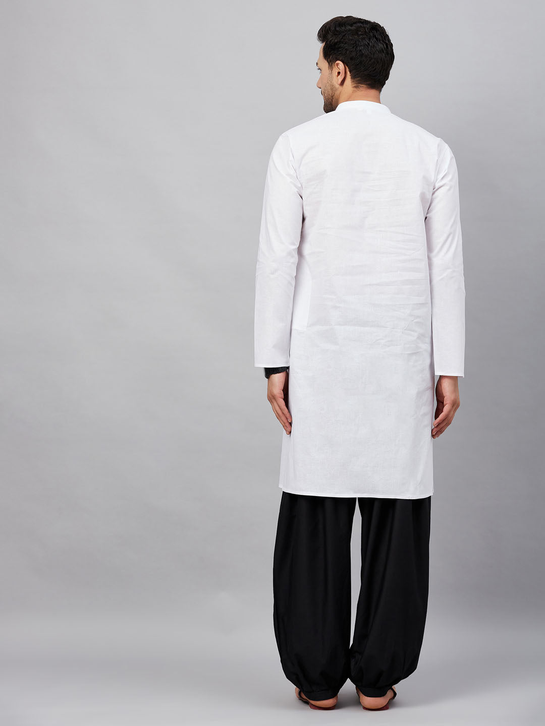 Vastramay mens white kurta and black patiala et