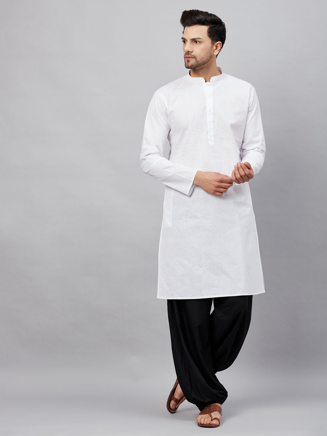 Vastramay mens white kurta and black patiala et