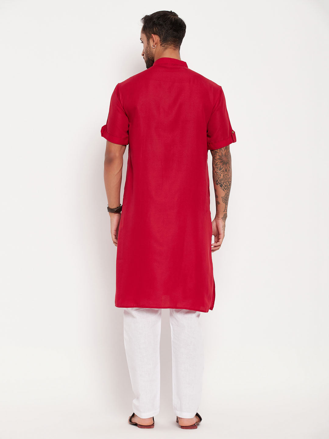 VASTRAMAY Men's Maroon Solid Kurta with White Pyjama Set