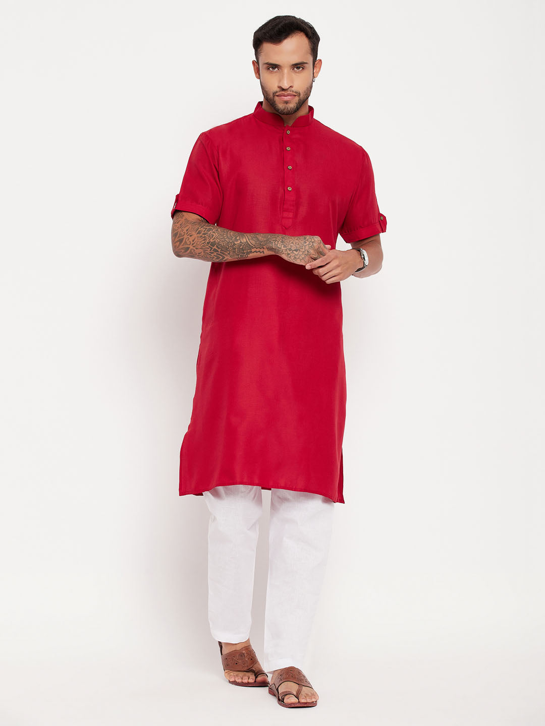 VASTRAMAY Men's Maroon Solid Kurta with White Pyjama Set