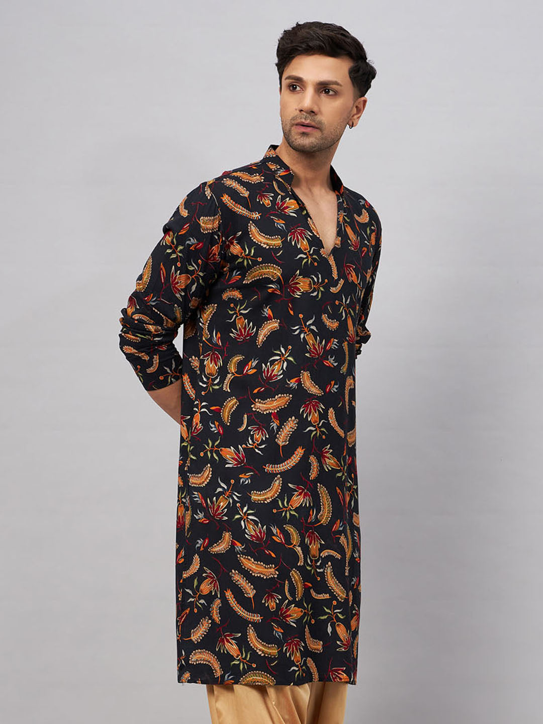 VASTRAMAY Men's Black Printed Kurta