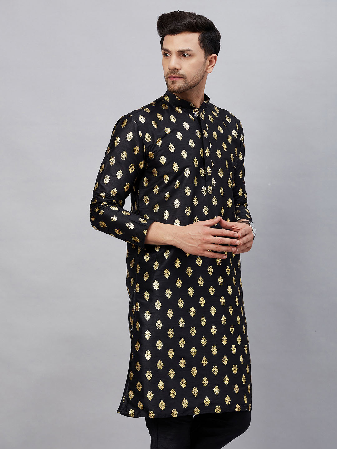 VASTRAMAY Men's Black Foil Print Silk Blend Kurta