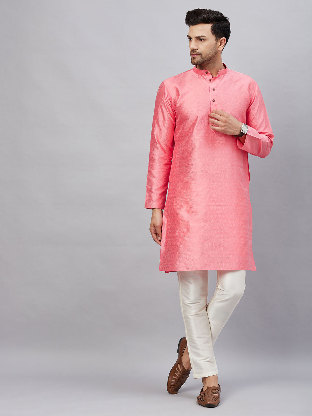 Vastramay mens pink woven silk blend kurta with cream pant style pyjama set