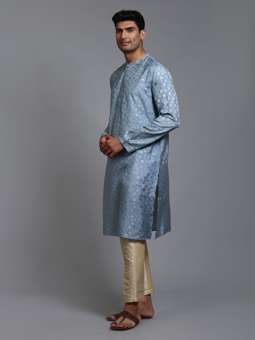 VASTRAMAY Men's Grey Jacquard Kurta with Pant Set