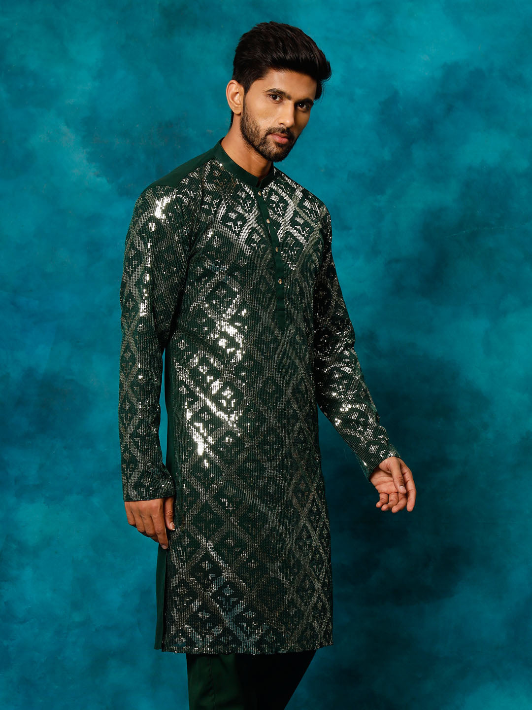 Vastramay Men's Green Embellished Georgette Kurta