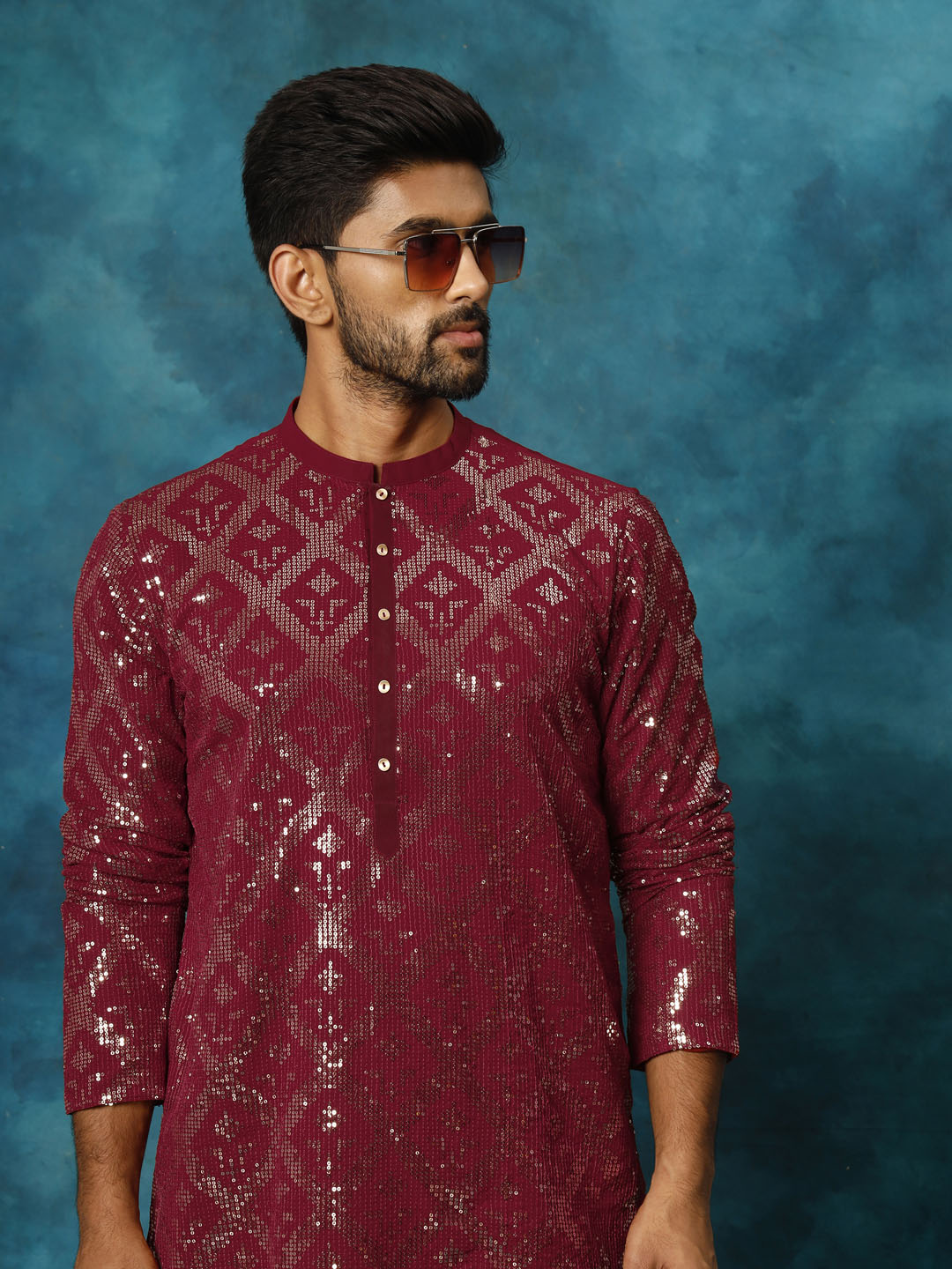 Vastramay Men's Maroon Embellished Georgette Kurta