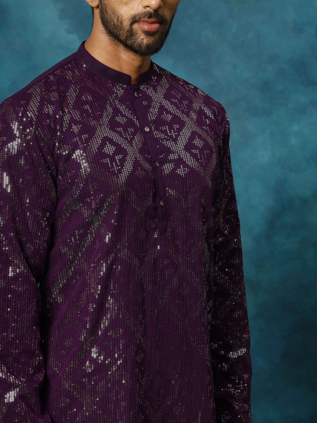 Vastramay Men's Purple Embellished Georgette Kurta