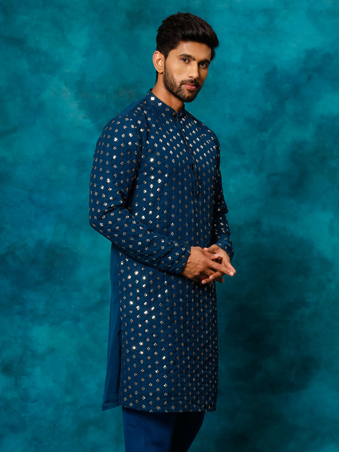 Vastramay Men's Navy Blue Georgette Sequins Kurta