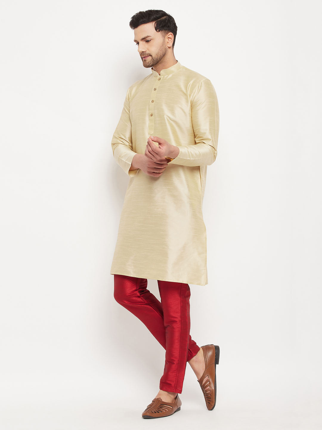 Vastramay Men's Gold Cotton Silk Blend Kurta