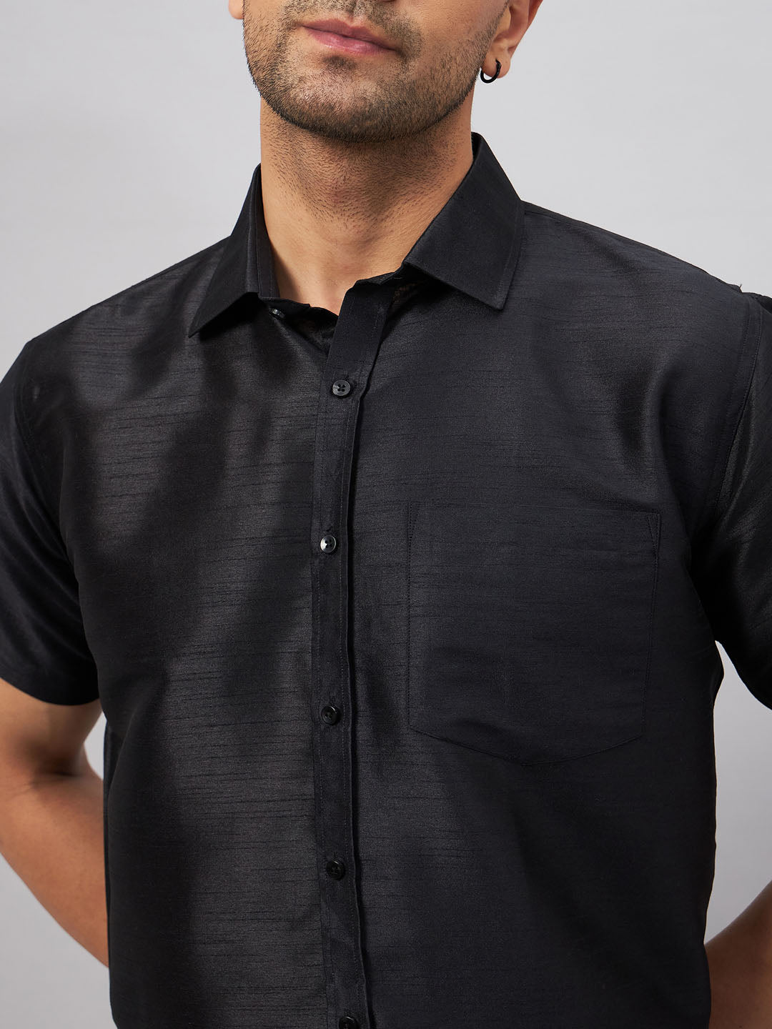 VASTRAMAY Men's Black And White Silk Blend Shirt And Mundu Set