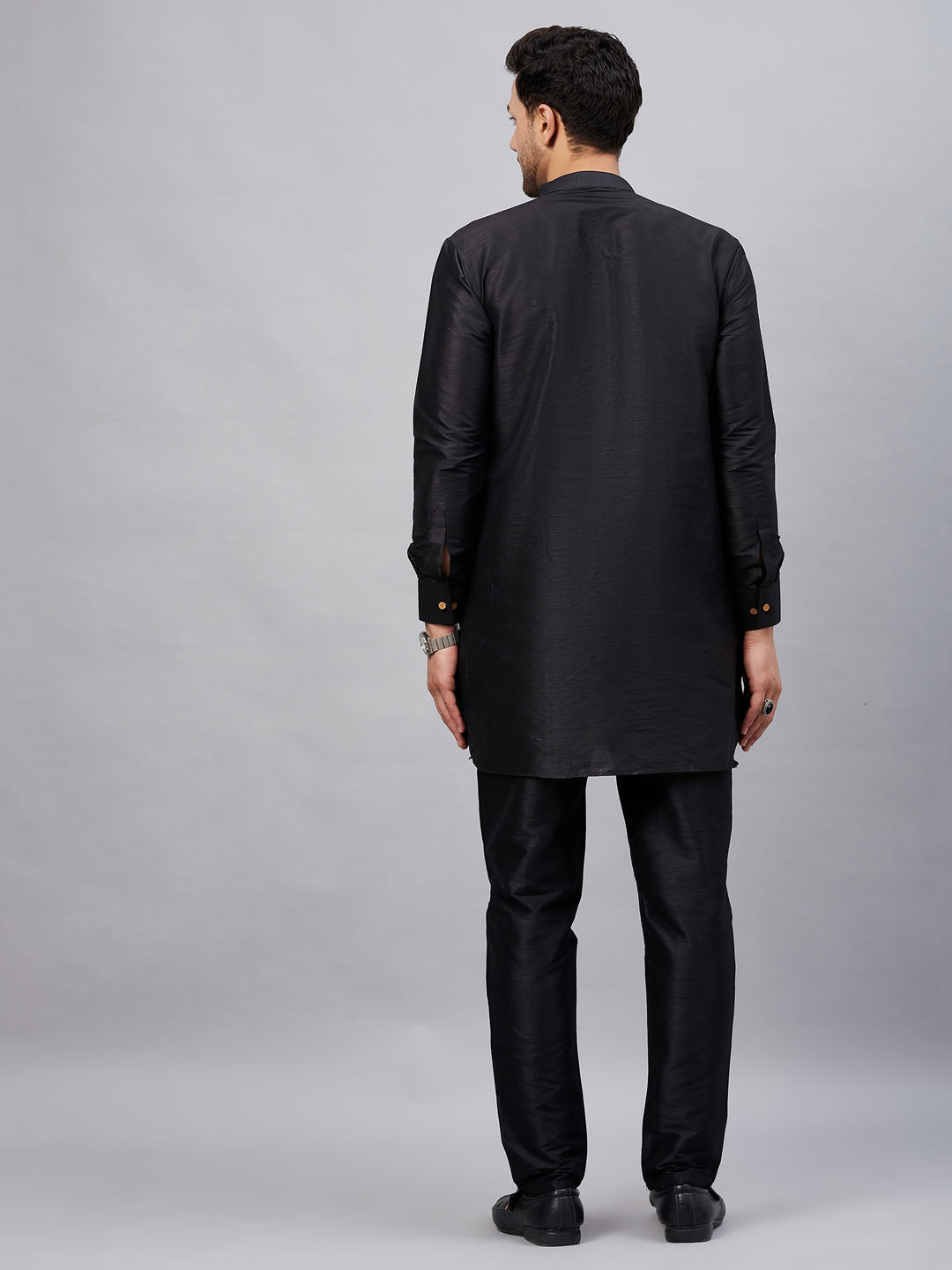 Vastramay mens black silk blend kurta and pant style pyjama set