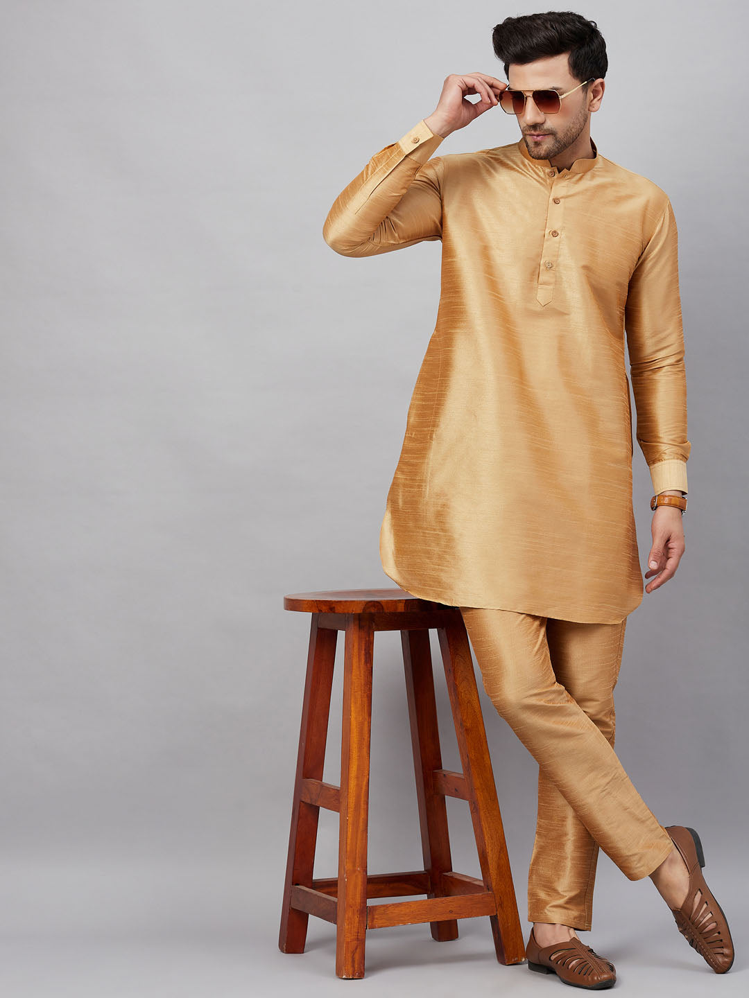 Vastramay Men's Rose Gold Silk Blend Curved Kurta