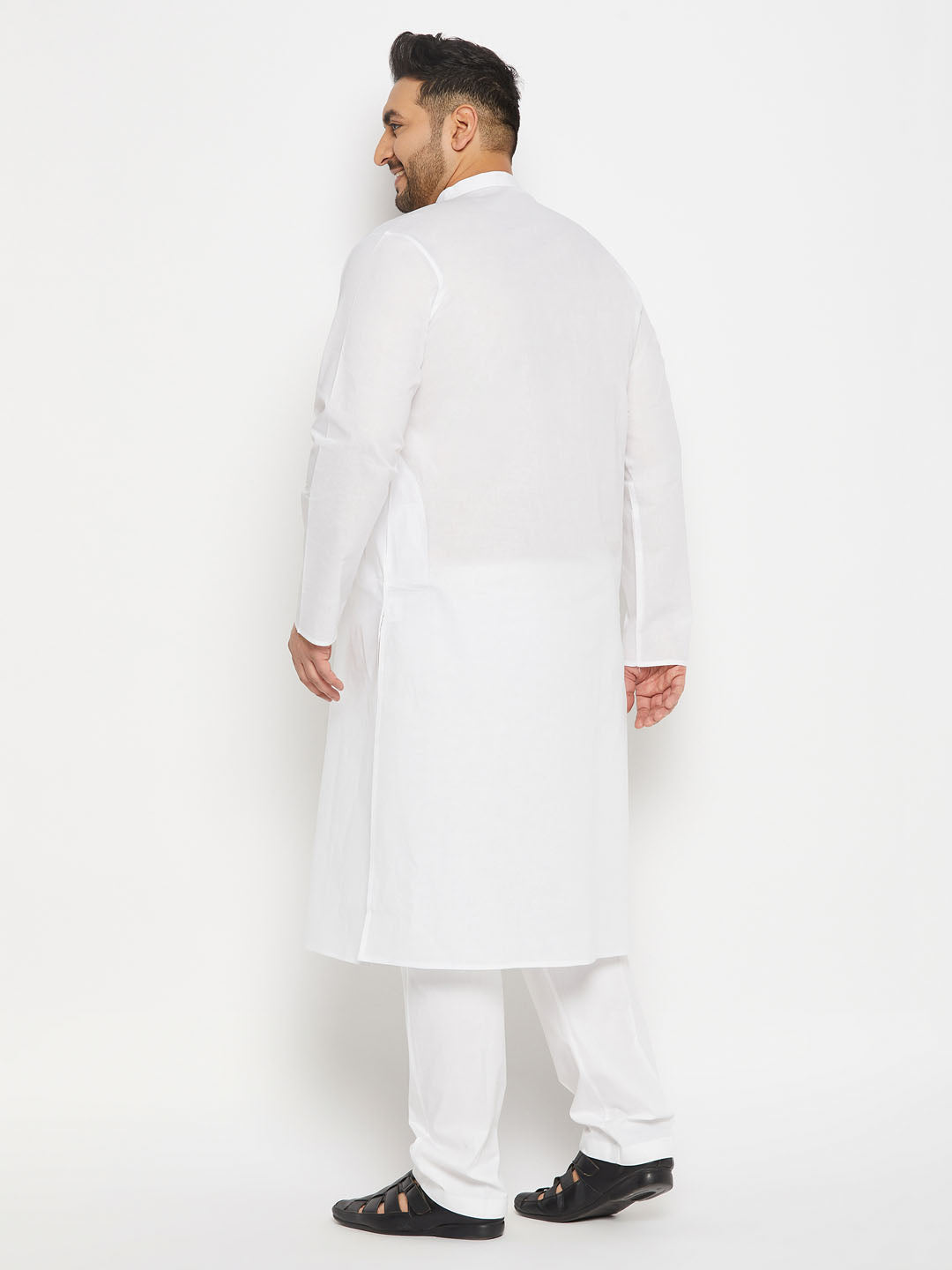 vastramay mens plus size white cotton kurta and cotton pant style pyjama set 1