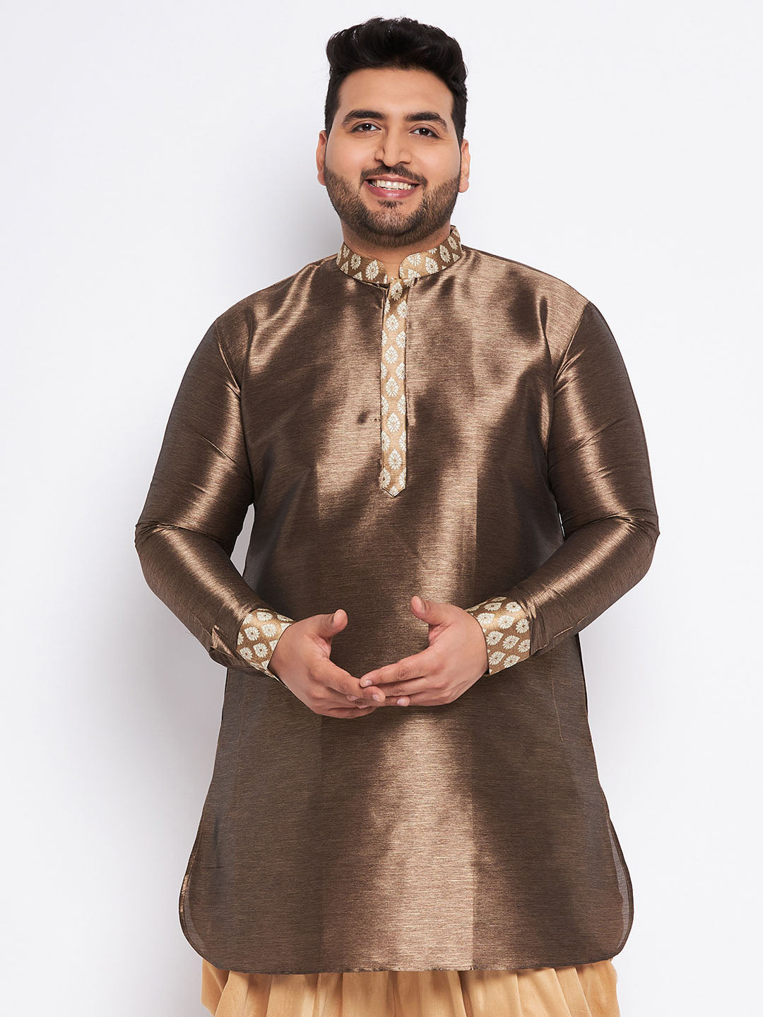 VASTRAMAY Men's Plus Size Gold Silk Blend Curved Kurta