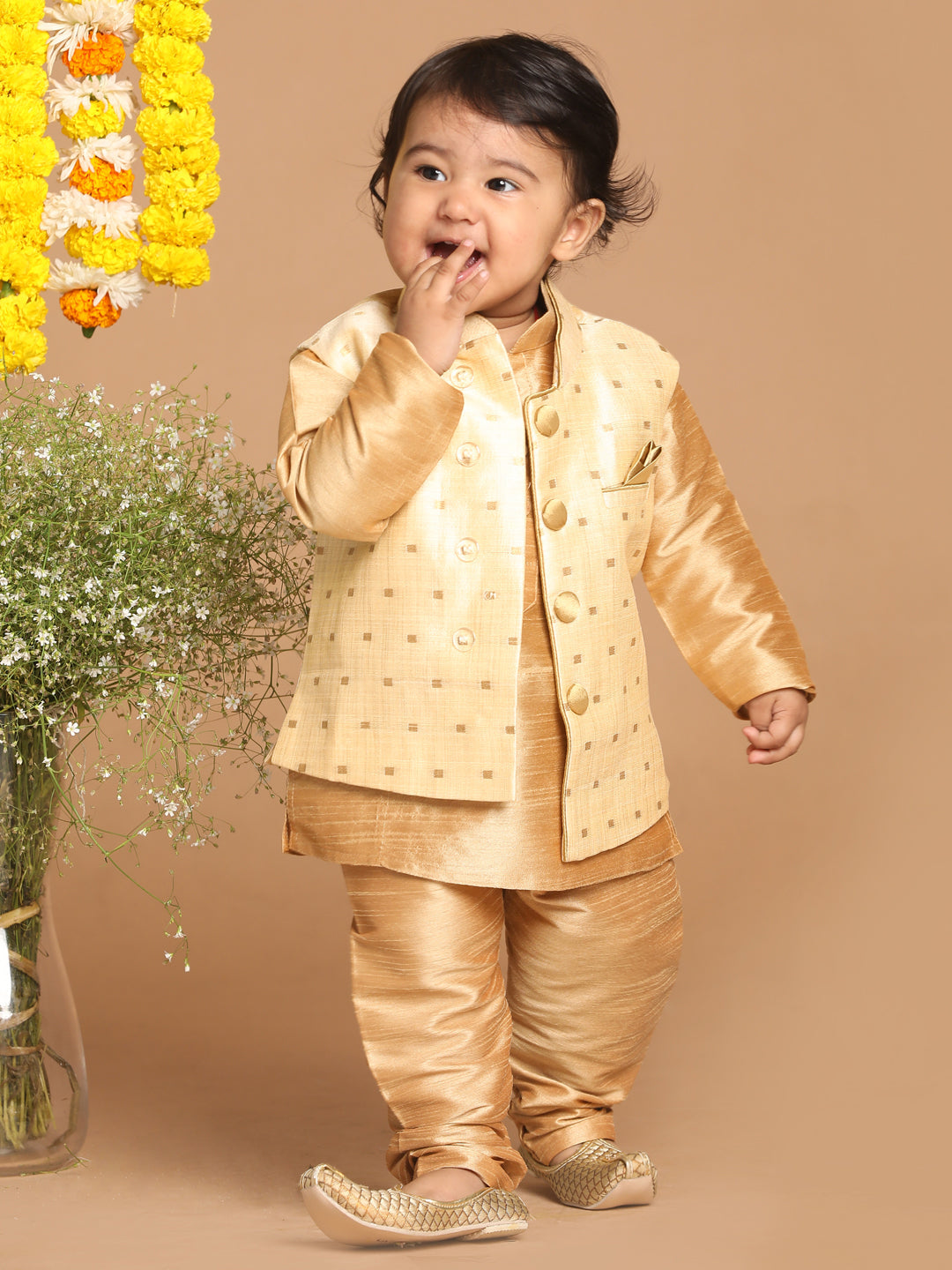 Vastramay SISHU Boy's Rose Gold Kurta And Pajama With Gold Jacket