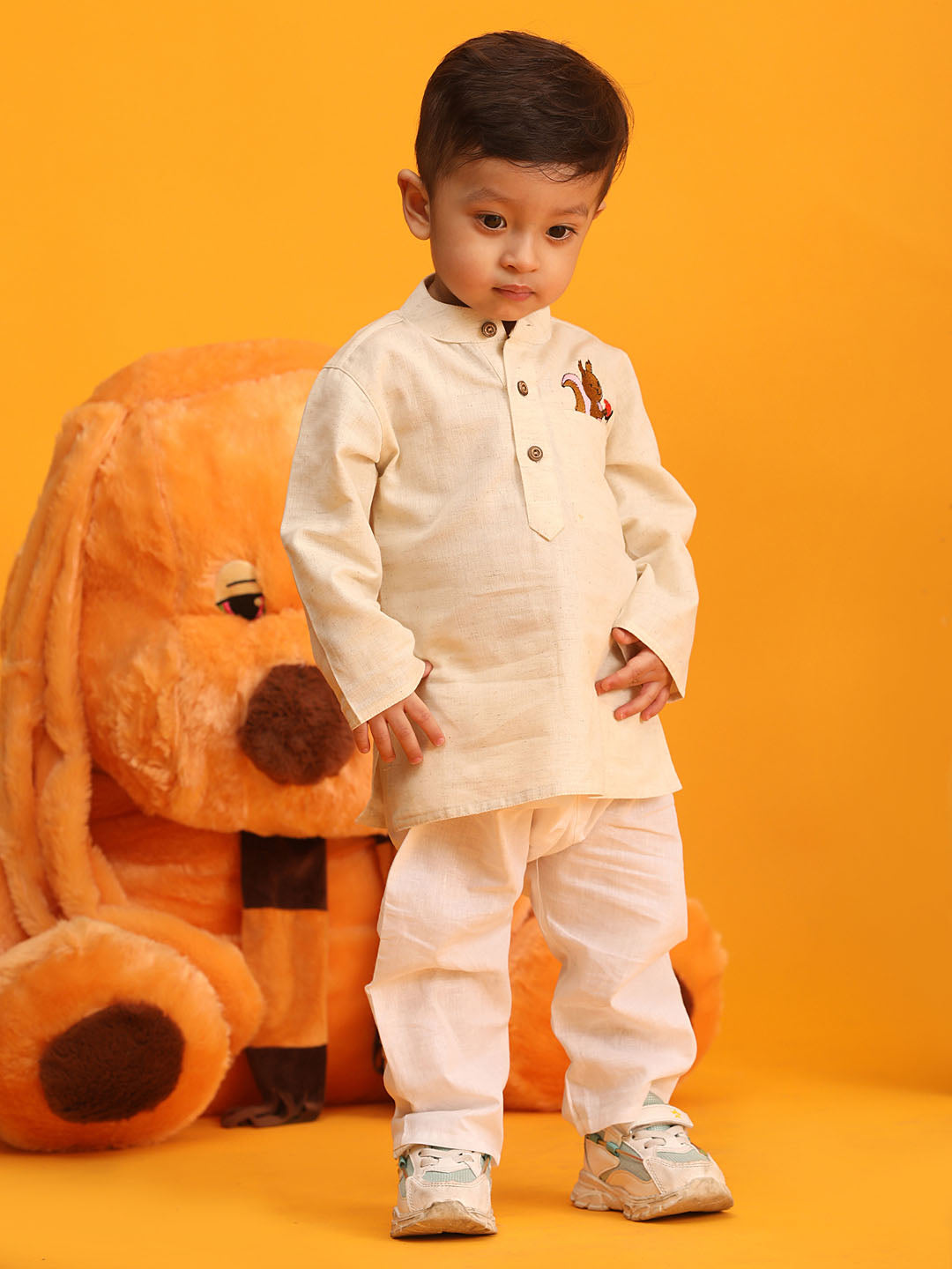 Vastramay sishu boys beige and white embroidered cotton kurta pyjama set