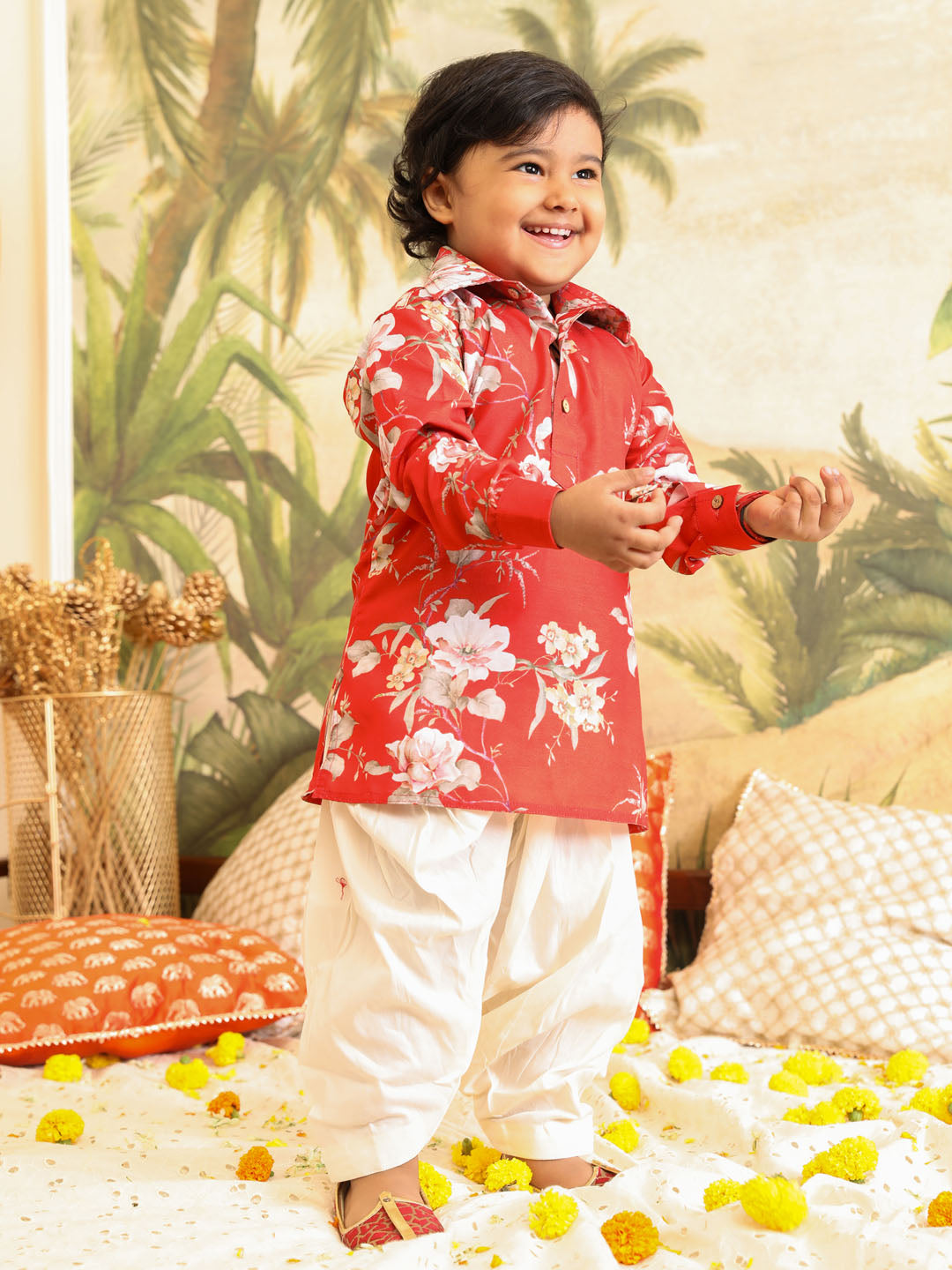 VASTRAMAY SISHU Boy's Red Floral Printed Kurta Patiala Set