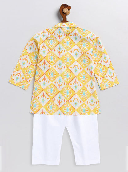 Vastramay sishu boys yellow and white printed cotton kurta pyjama set