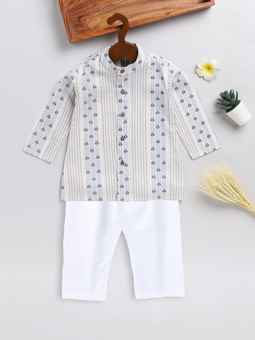 Vastramay sishu boys white woven design cotton kurta pyjama set