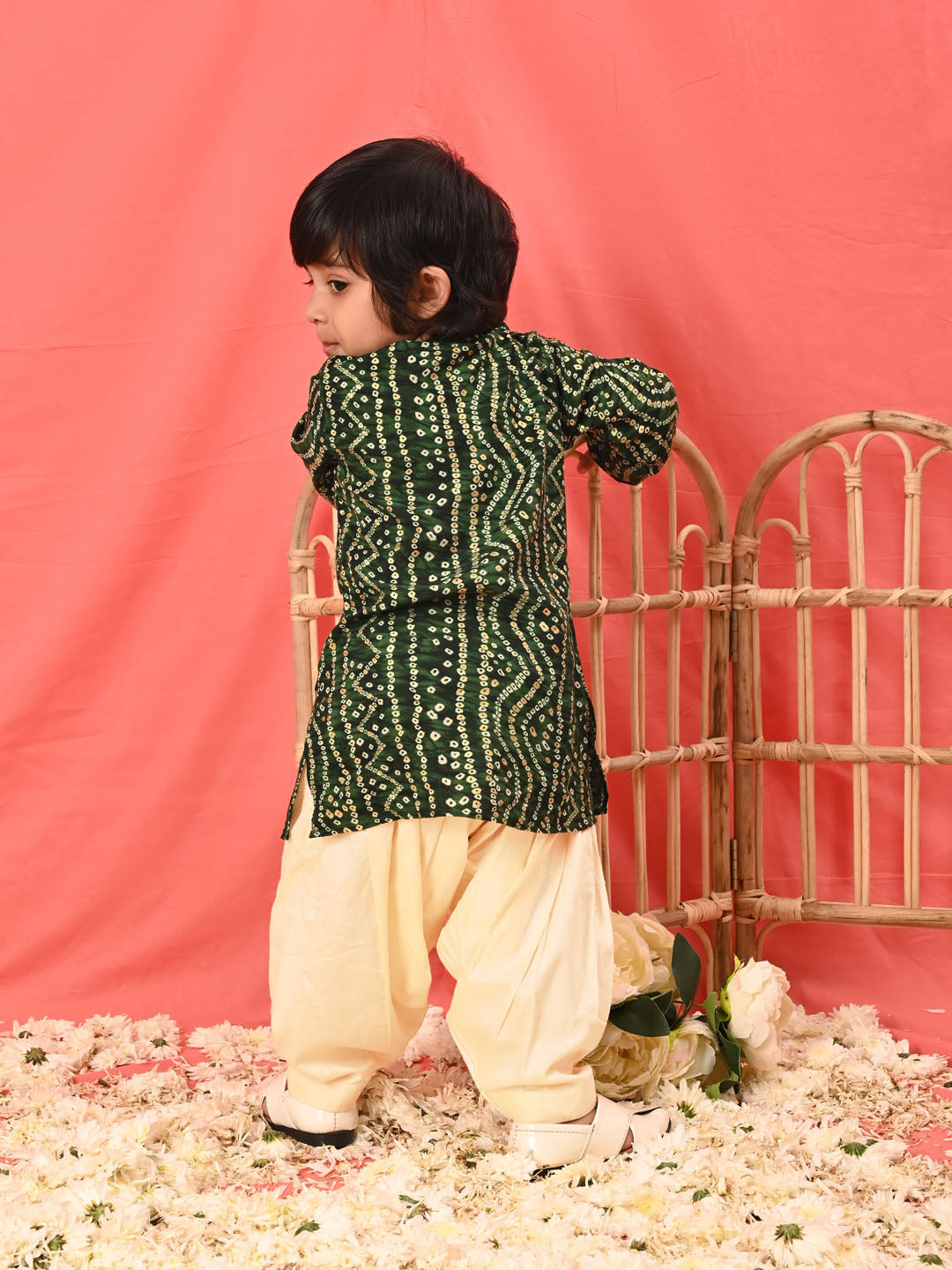 VASTRAMAY SISHU Boys' Green Bandhni Kurta And Patiala Set