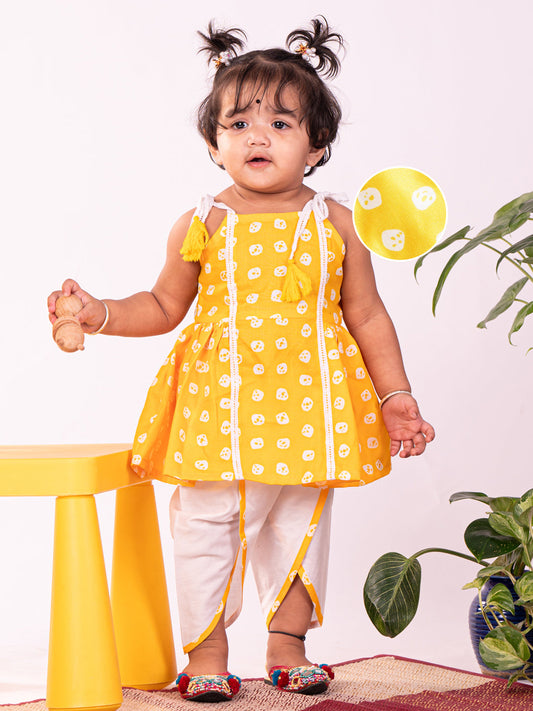 VASTRAMAY Girls' Yellow Kurta And Dhoti Pant Set