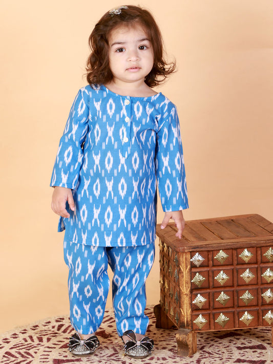 vastramay girls aqua blue kurta and straight pant set 1