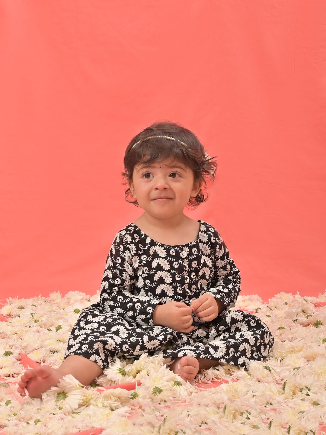 VASTRAMAY SISHU Girl's Black Chikankari Cotton Kurta