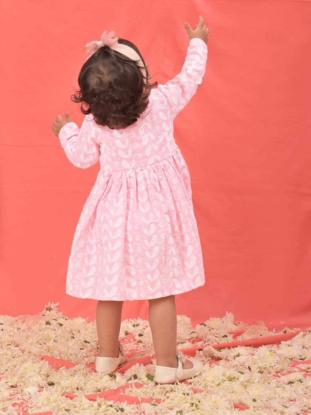 VASTRAMAY SISHU Girl's Pink Chikankari Cotton Kurta