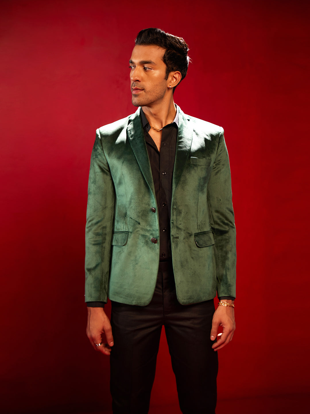 SHRESTHA By VASTRAMAY Men's Green Velvet Fancy Blazer