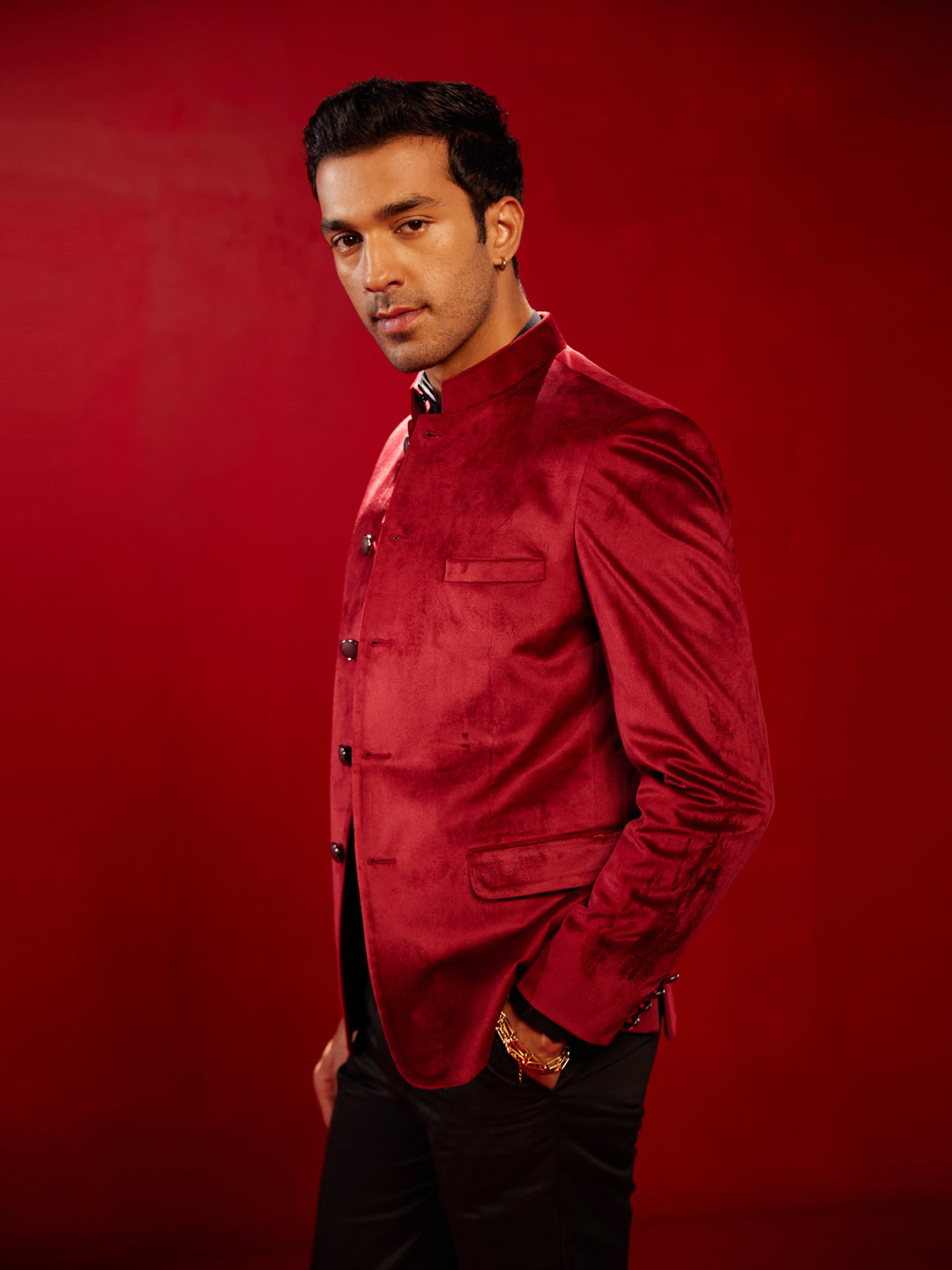 SHRESTHA By VASTRAMAY Men's Maroon Velvet Jodhpuri