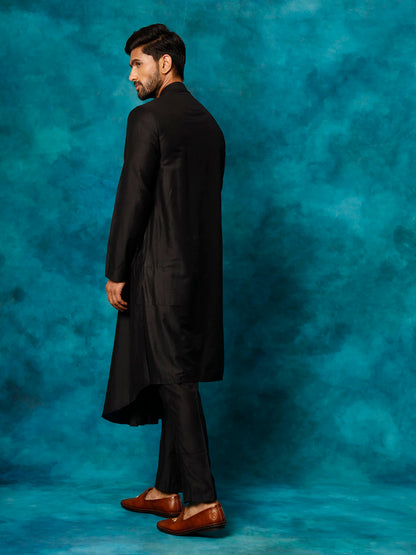 VASTRAMAY Men's Black Pleated Kurta