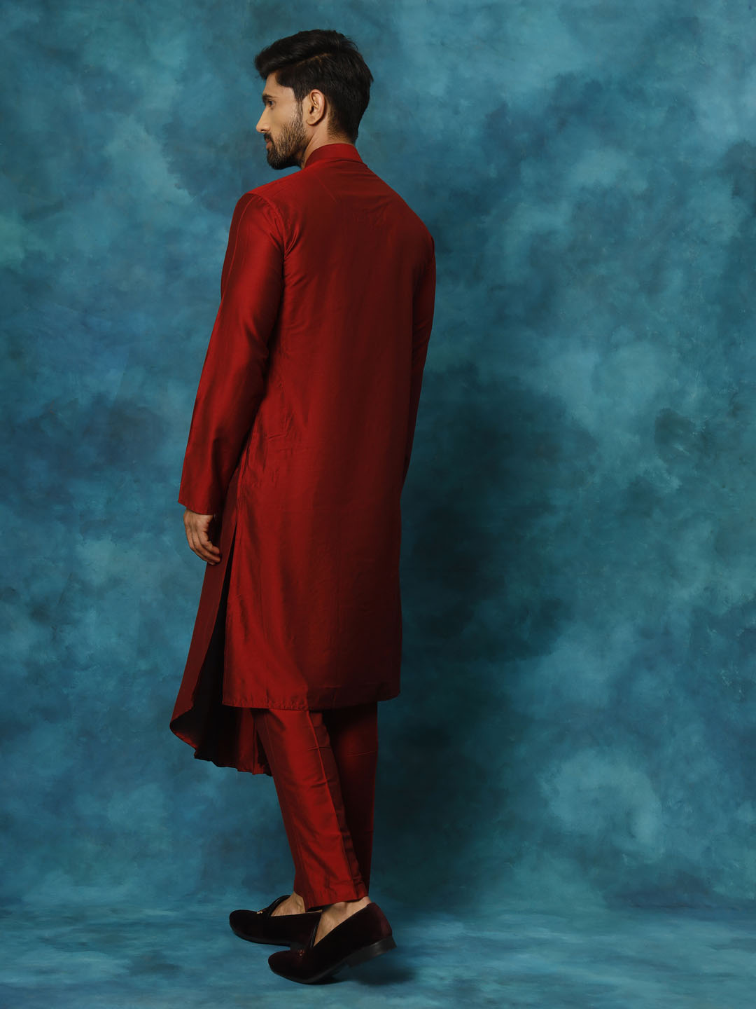 VASTRAMAY Men's Maroon Pleated Kurta