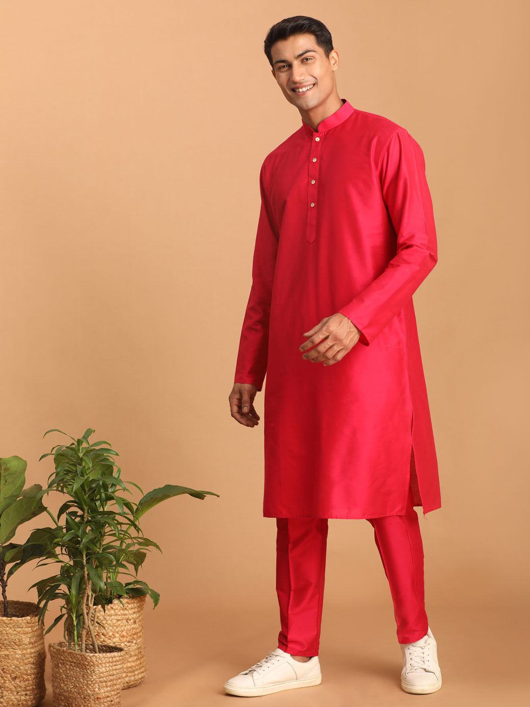 vastramay mens valentino pink solid fancy kurta with stylish pant