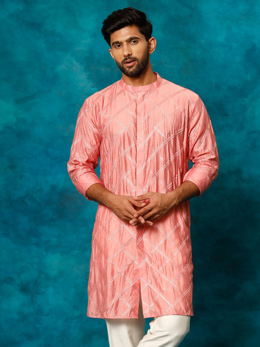 VASTRAMAY Men's Onion Pink Embellished Kurta