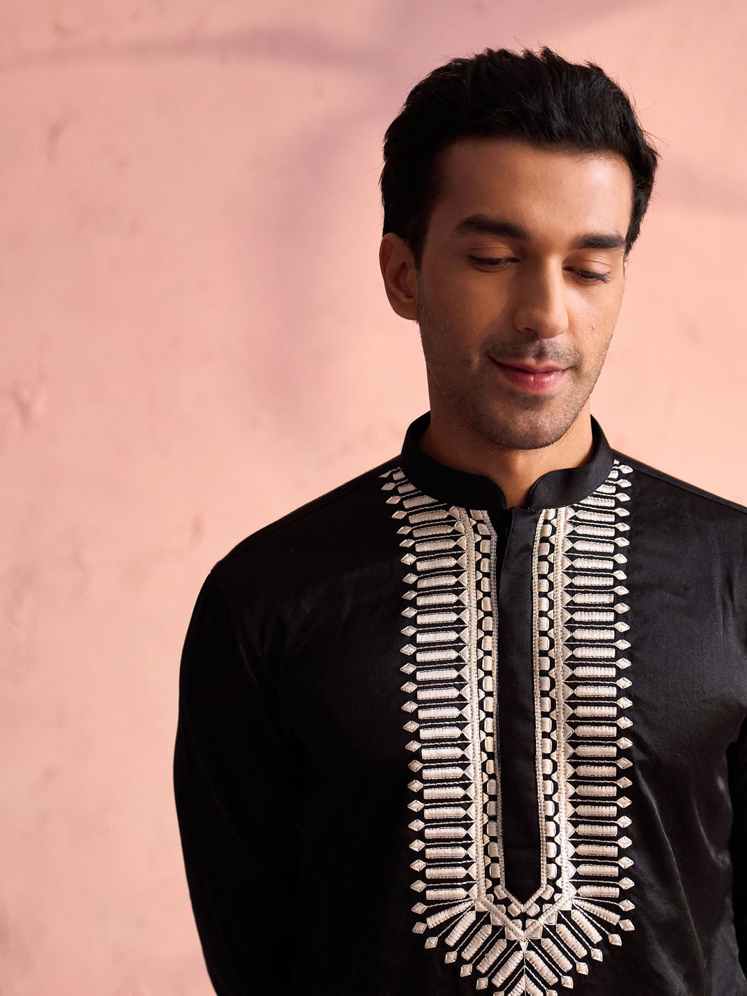 VASTRAMAY Men's Black Silk Machine Embroidered Kurta Pyjama