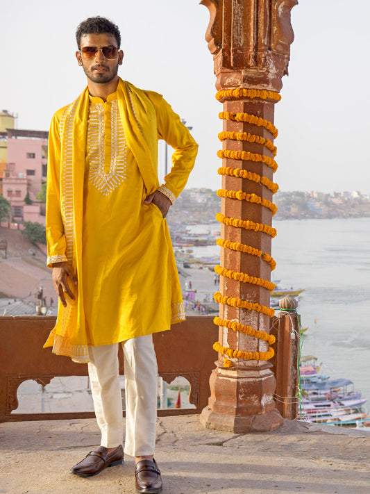 VASTRAMAY Men's Yellow Silk Machine Embroidered Kurta Pyjama With Silk Dupatta Set