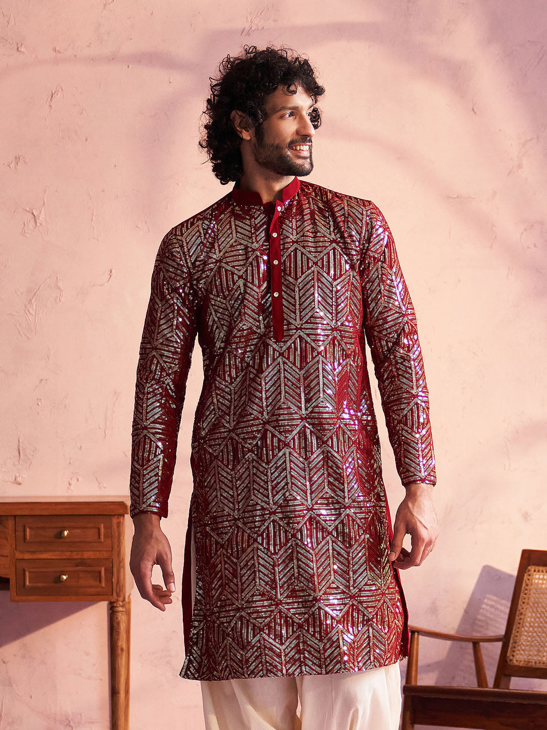 VASTRAMAY Men's Maroon Georgette Embellished Kurta