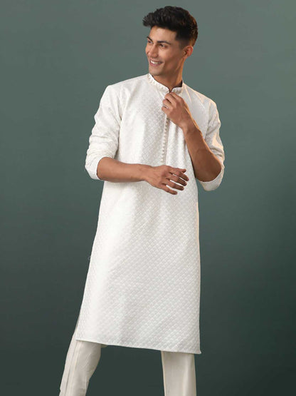 SHRESTHA By Vastramay  Men's Cream Embroidered Cotton Blend Kurta