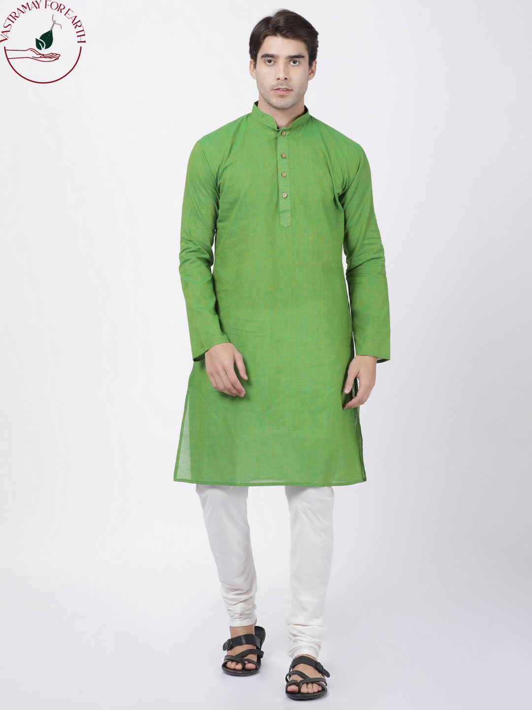 Vastramay Men's Green Cotton Handloom Kurta With Pyjama Set