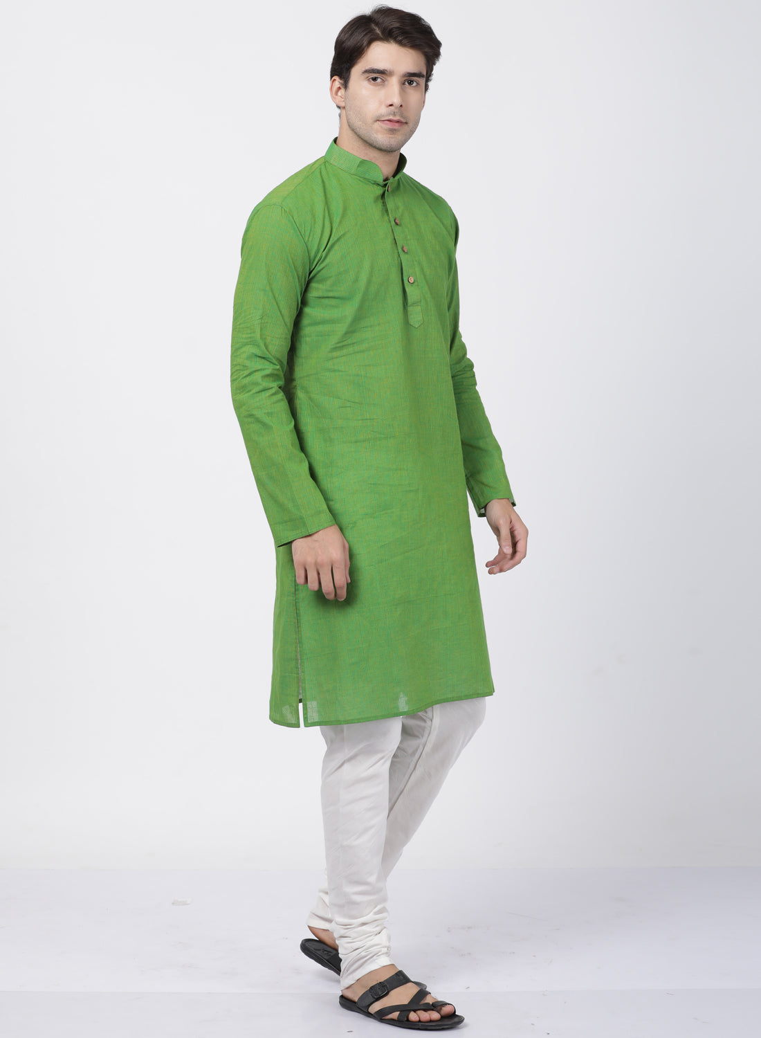 Vastramay Men's Green Cotton Handloom Kurta With Pyjama Set