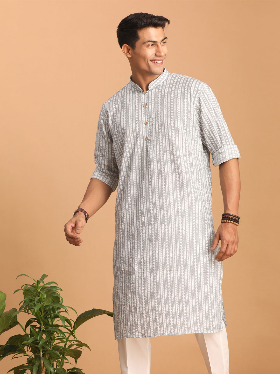 vastramay mens grey and white batik printed kurta