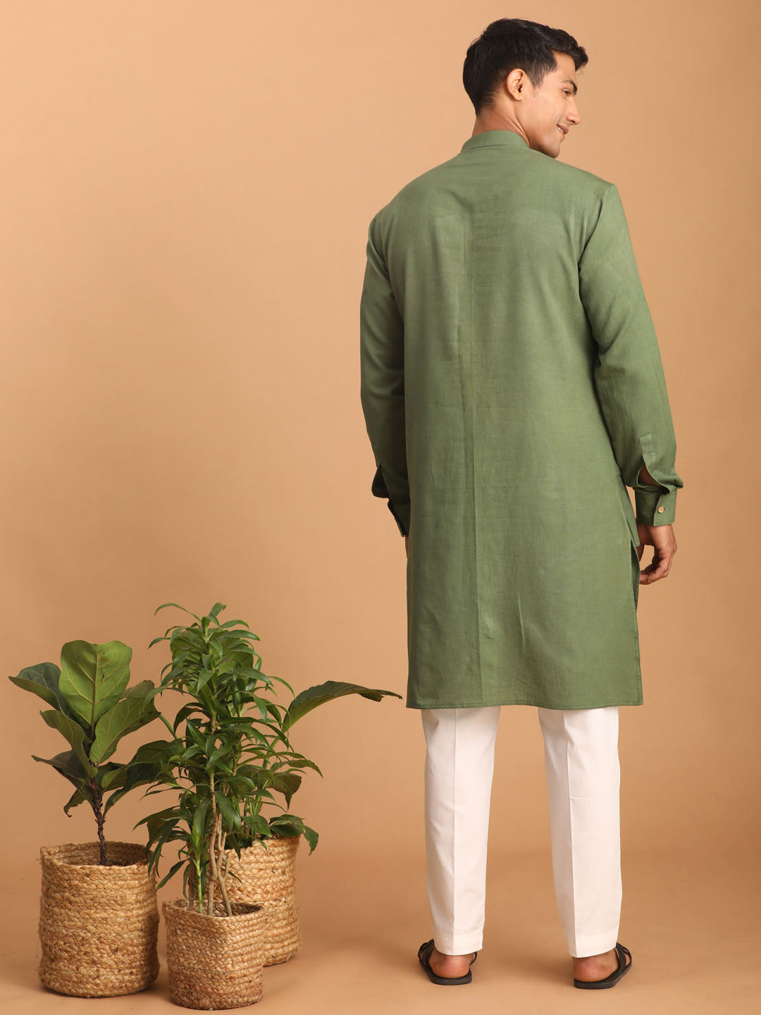 vastramay mens green cotton cool dyable kurta with white pant set 2
