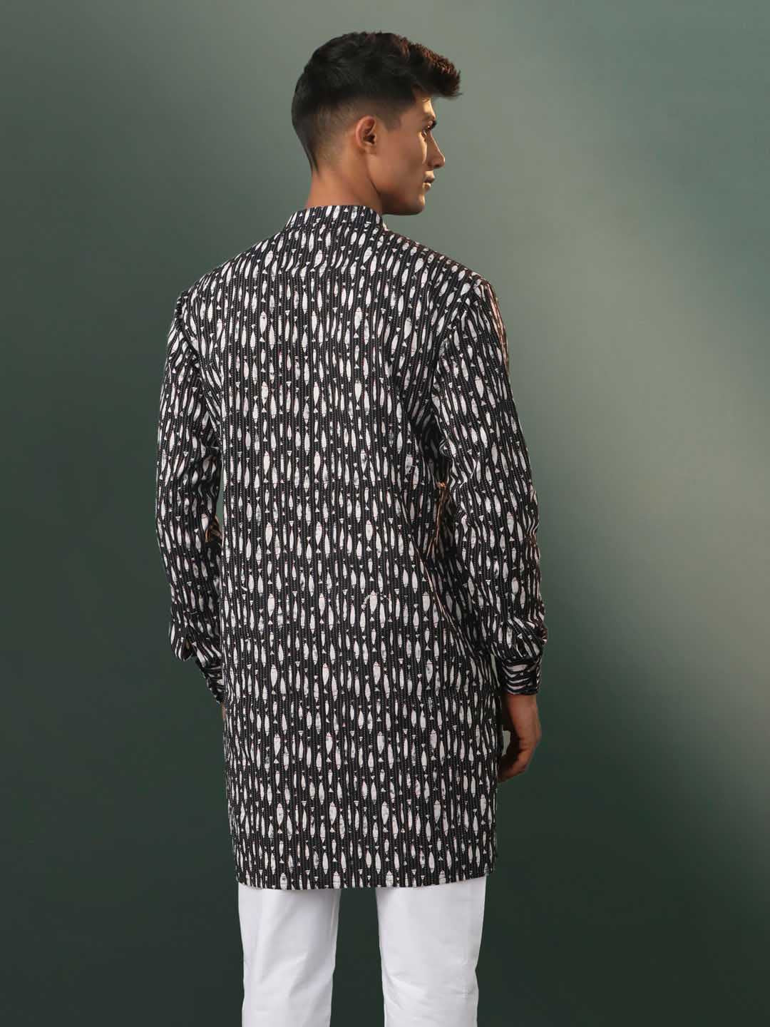 Vastramay Men's Black Printed Cotton Kurta