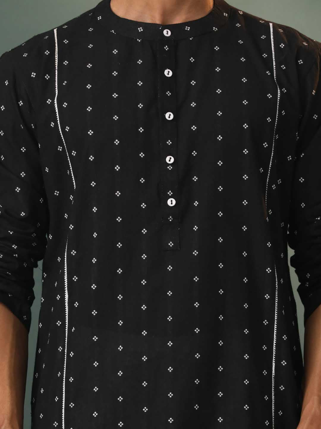 Vastramay Men's Black Jacquard Cotton Kurta